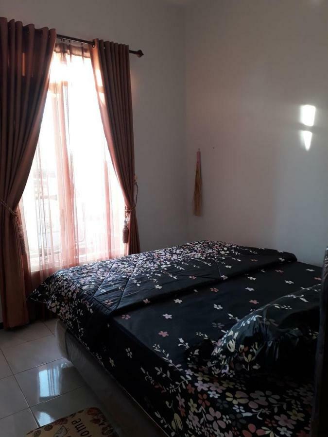 Villa Puncak Garuda A5 Batu  Eksteriør billede